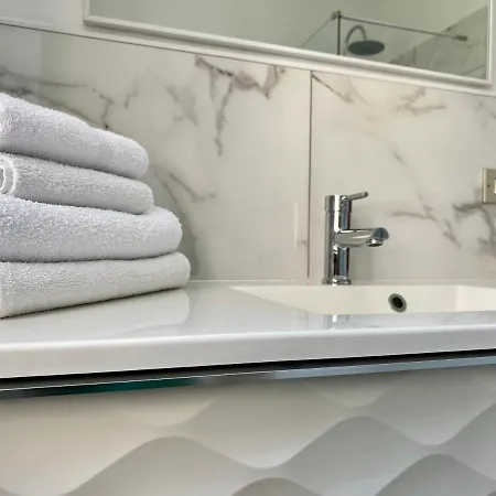 Apartment La Corte Di Palazzo Vedani Angera